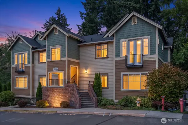 5985 185th Court Ne #1-301, Redmond, WA 98052