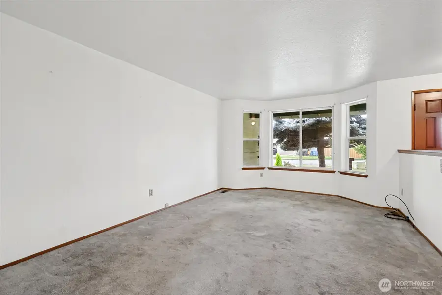 15912 67th Street Ct E, Sumner, WA 98390 - #3