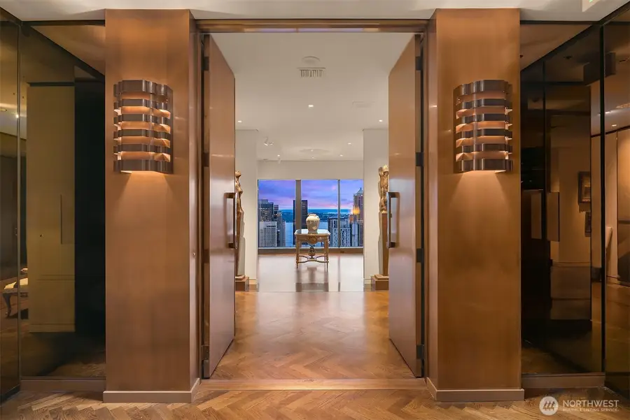 1301 Spring Street #PH32, Seattle, WA 98104 - #3