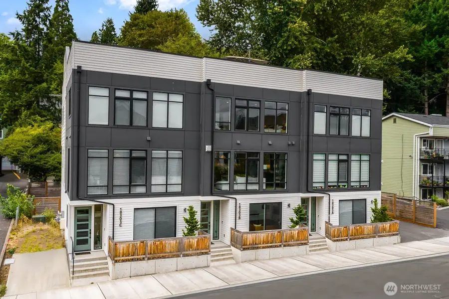 18303 96th Avenue Ne #B, Bothell, WA 98011 - #2