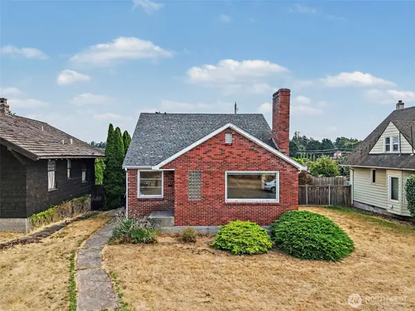 3914 13th Avenue S, Seattle, WA 98108