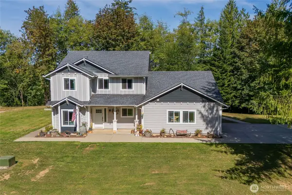 135 Salmon Run Lane, Onalaska, WA 98570
