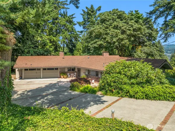 9226 SE 60th Street, Mercer Island, WA 98040