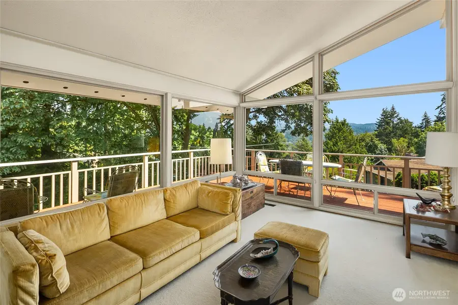 9226 SE 60th Street, Mercer Island, WA 98040 - #3