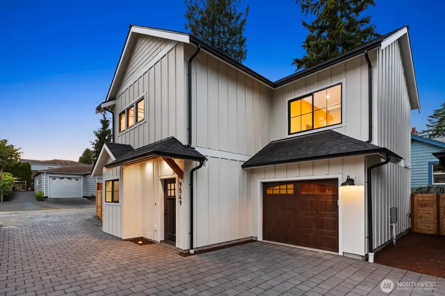 9549 Evanston Avenue N, Seattle, WA 98103 - #2