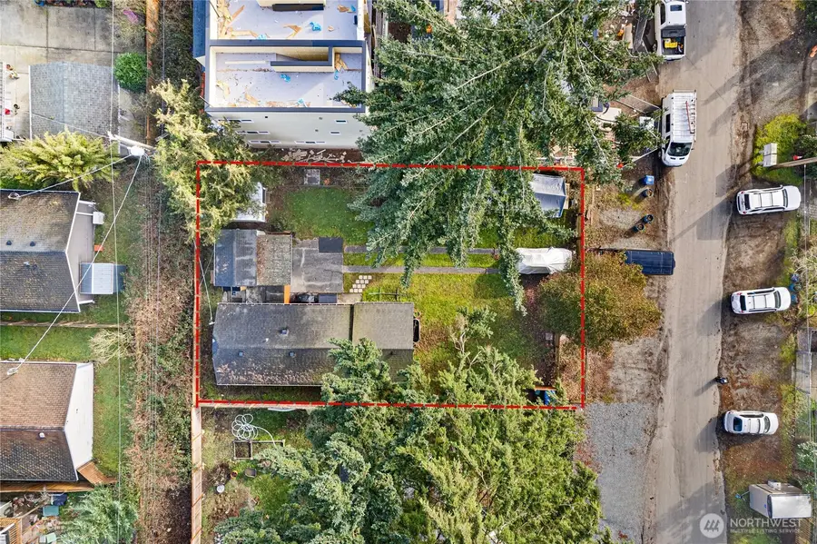920 N 101st St, Seattle, WA 98133 - #2