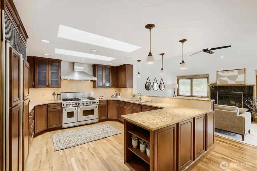14325 102 Avenue Ne, Kirkland, WA 98034 - #3