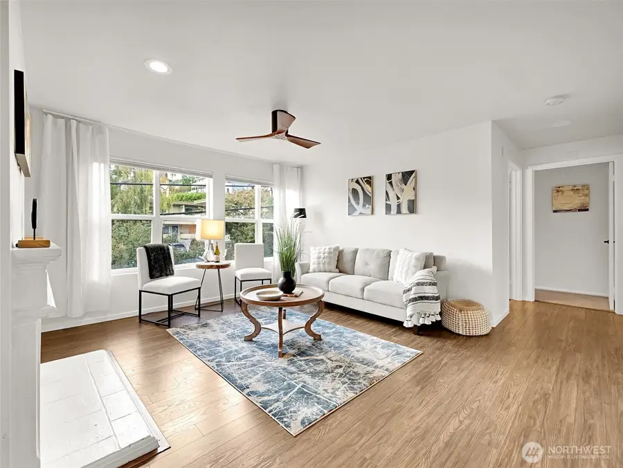 500 Aloha Street #305, Seattle, WA 98109 - #3