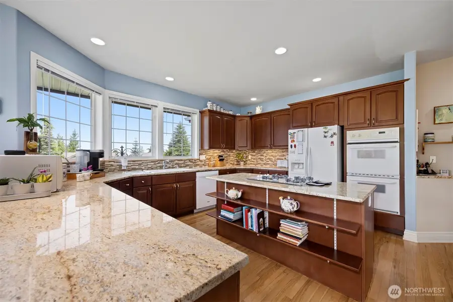 911 E Pacificview Drive, Bellingham, WA 98229 - #3