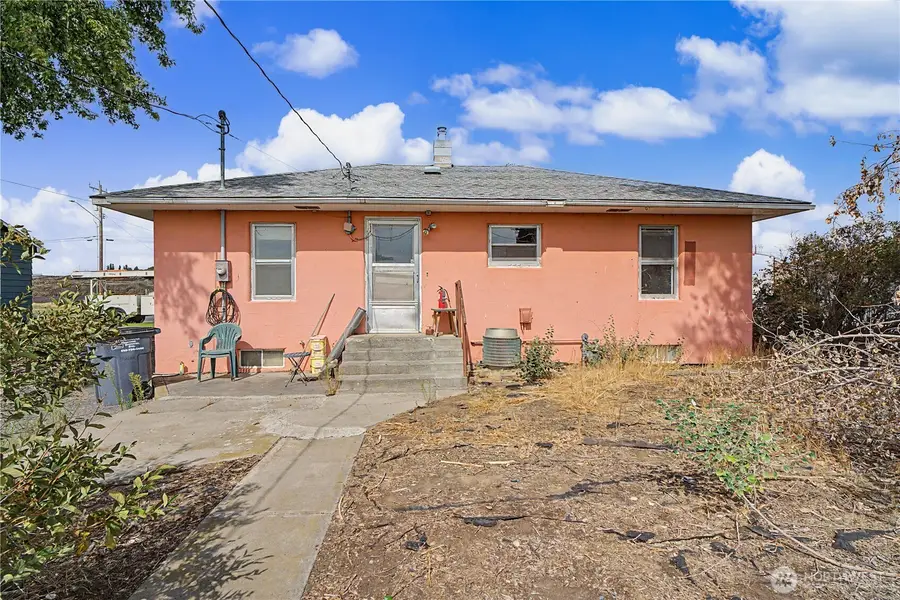 1102 Dobson Road E, Odessa, WA 99159 - #2