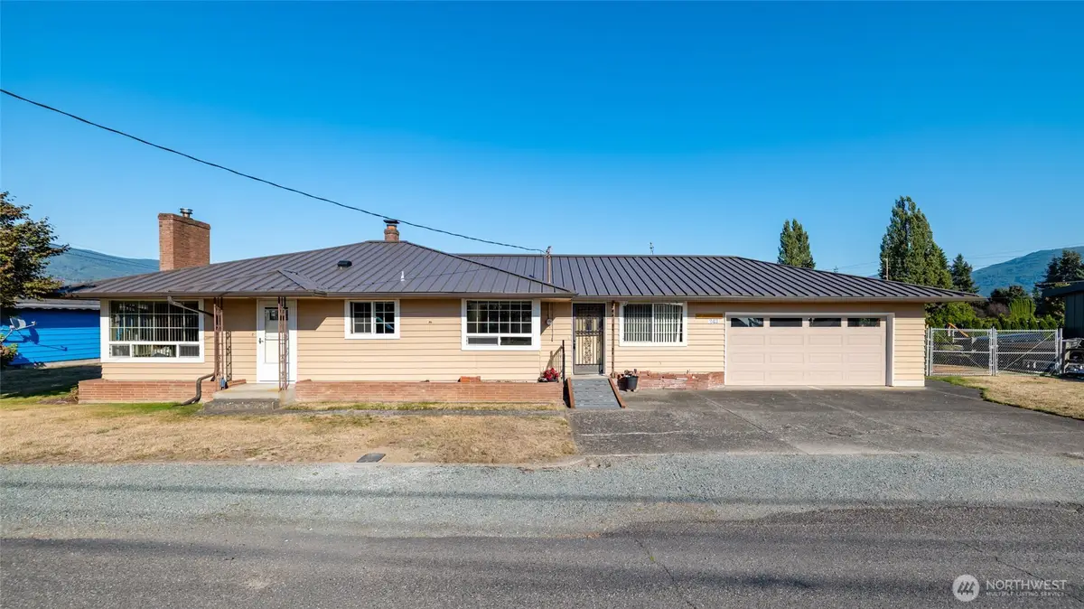 243 Carter Street, Sedro Woolley, WA 98284 - #1