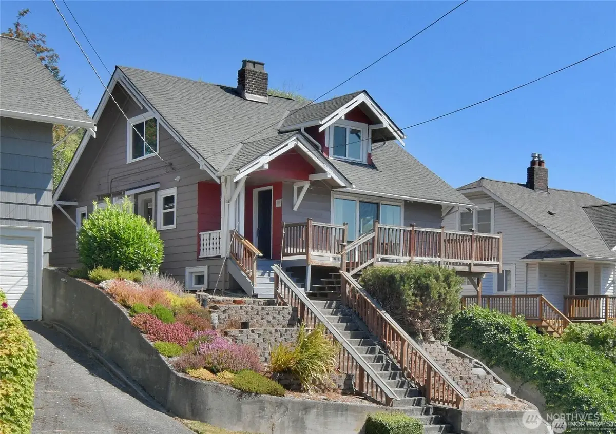 328 NE 52nd Street, Seattle, WA 98105 - #1