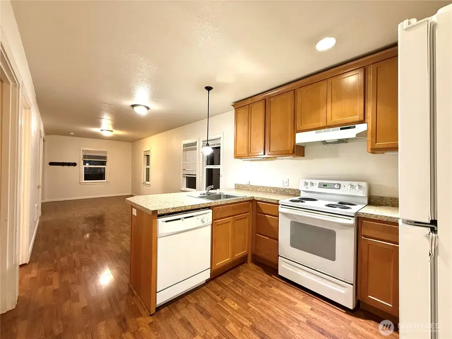 417 15th Avenue, Longview, WA 98632 - #3