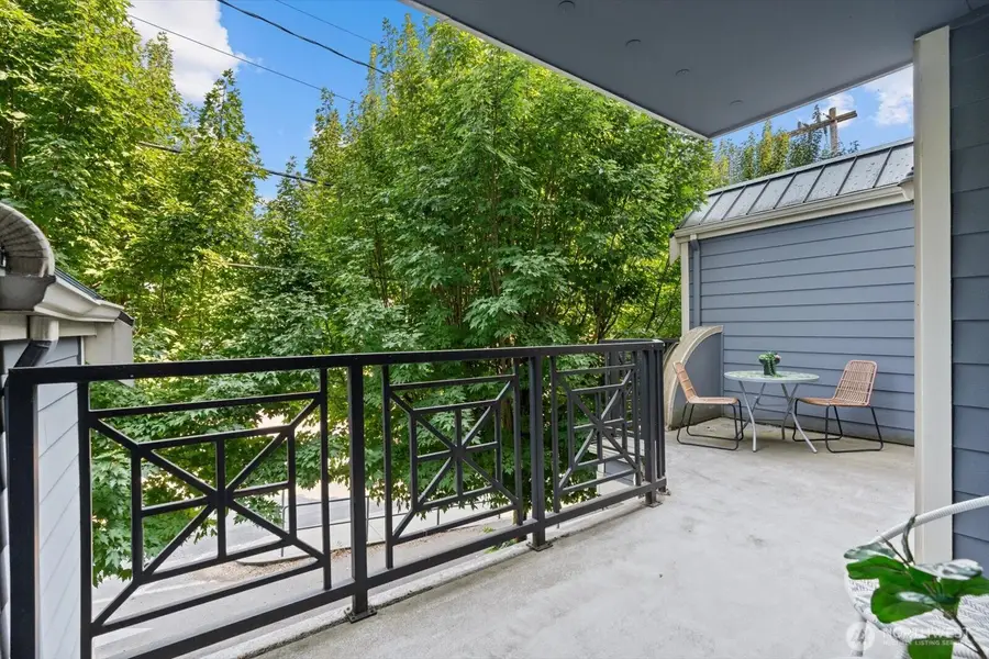 9057 Greenwood Avenue N #306, Seattle, WA 98103 - #3