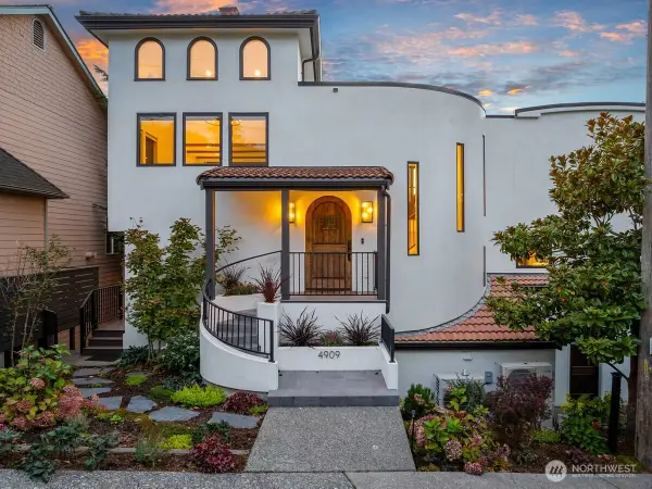 4909 SW Othello Street, Seattle, WA 98136