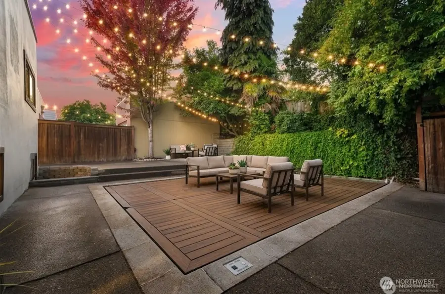 1128 N 77th Street, Seattle, WA 98103 - #3