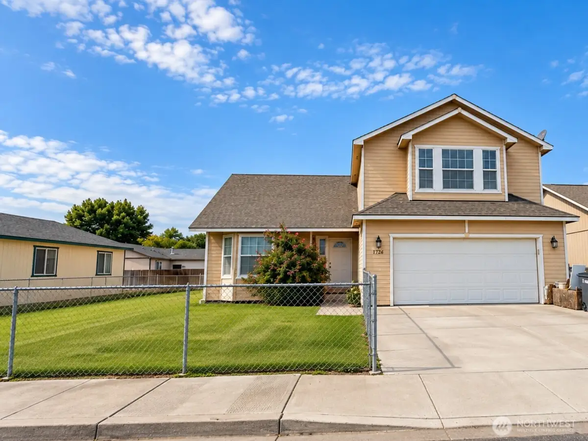 1705 Guernsey Street, Sunnyside, WA 98944 - #1