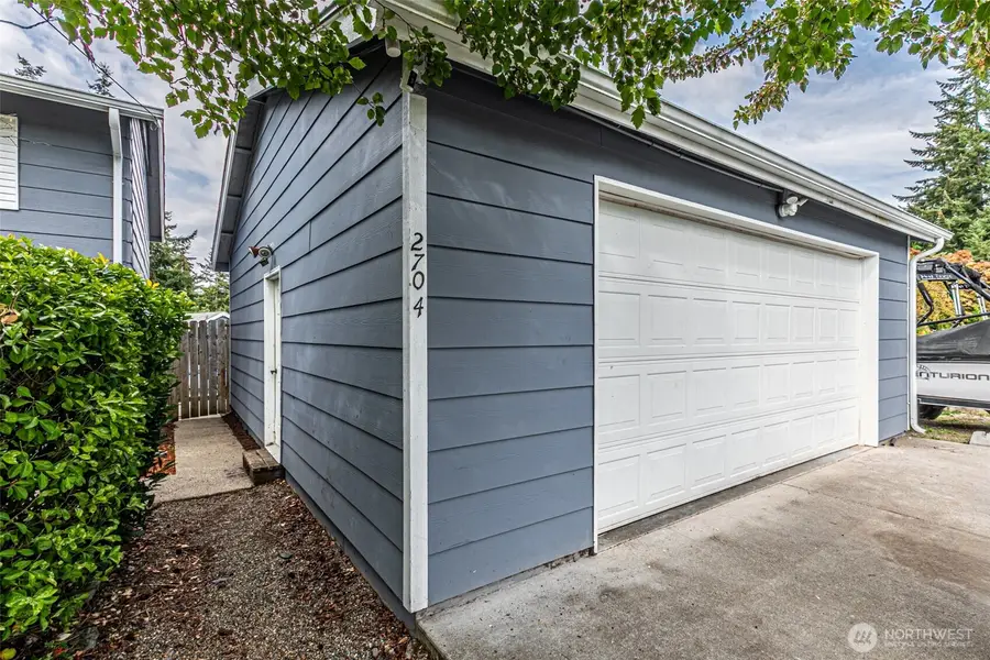2704 180th Avenue E, Lake Tapps, WA 98391 - #3