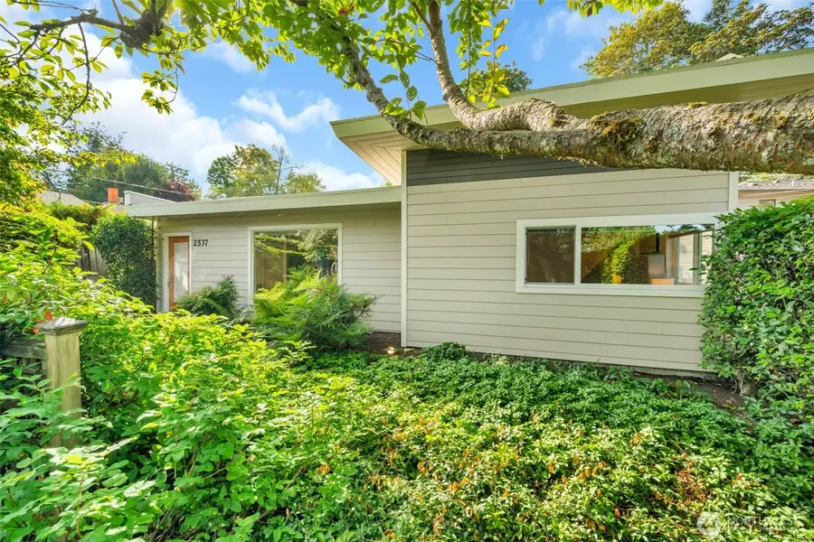 2537 NE 97th Street, Seattle, WA 98115 - #2