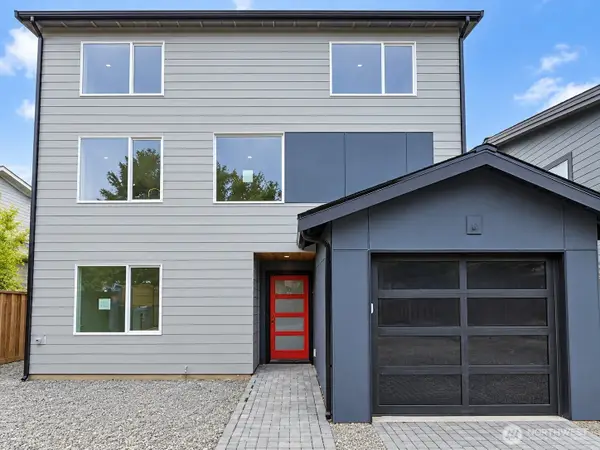 8316 28th Avenue Nw, Seattle, WA 98117