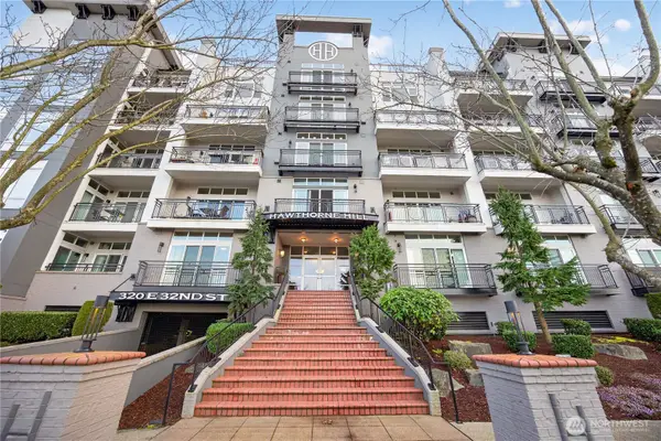 320 E 32nd Street #505, Tacoma, WA 98404
