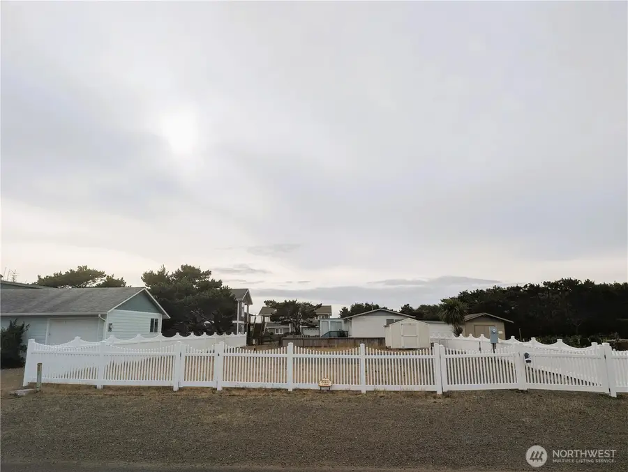 35211 G Street #6, Ocean Park, WA 98640 - #2