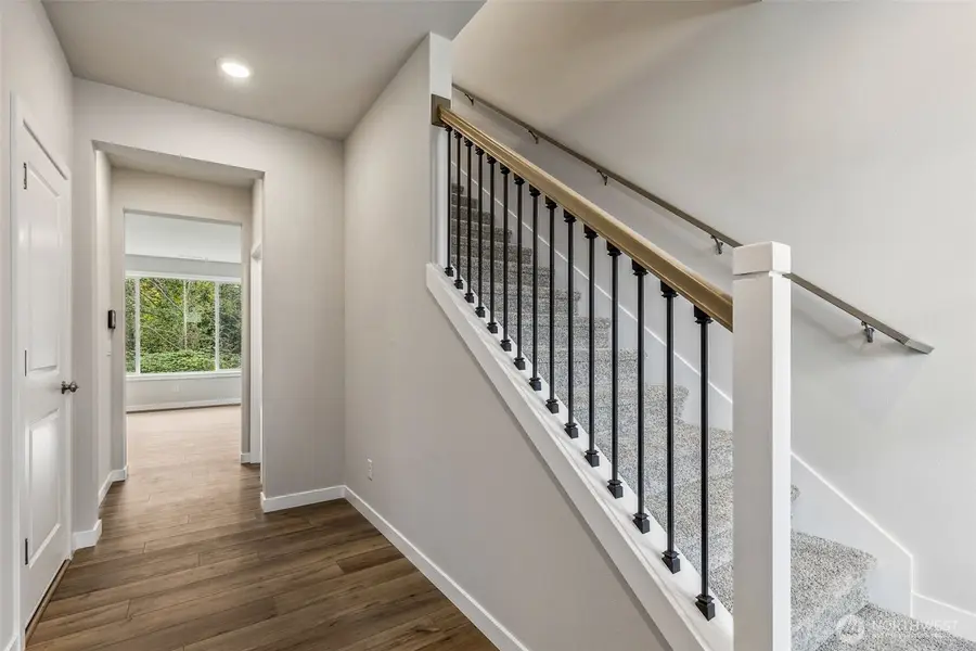 7810 41st Place Ne, Marysville, WA 98270 - #2