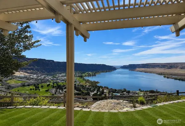 23821 Rd 9.7 Nw, Quincy, WA 98848