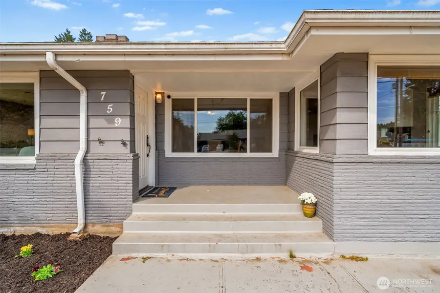 759 C Street, Washougal, WA 98671 - #2