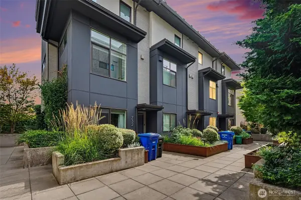 728 3rd Avenue N, Seattle, WA 98109