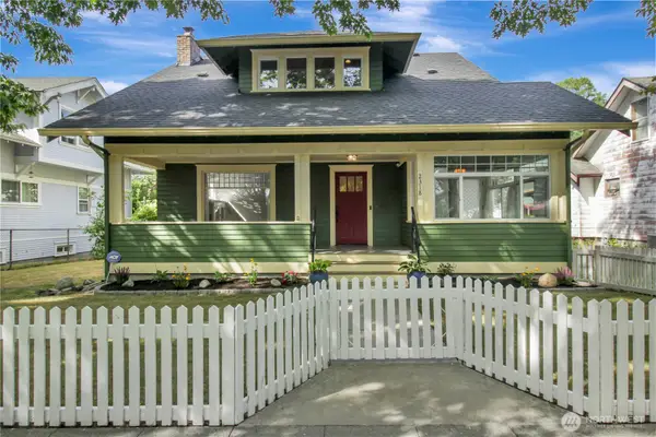 2318 Baker Avenue, Everett, WA 98201