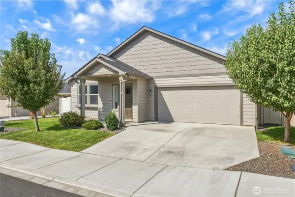 1172 SW Julia Street, College Place, WA 99324