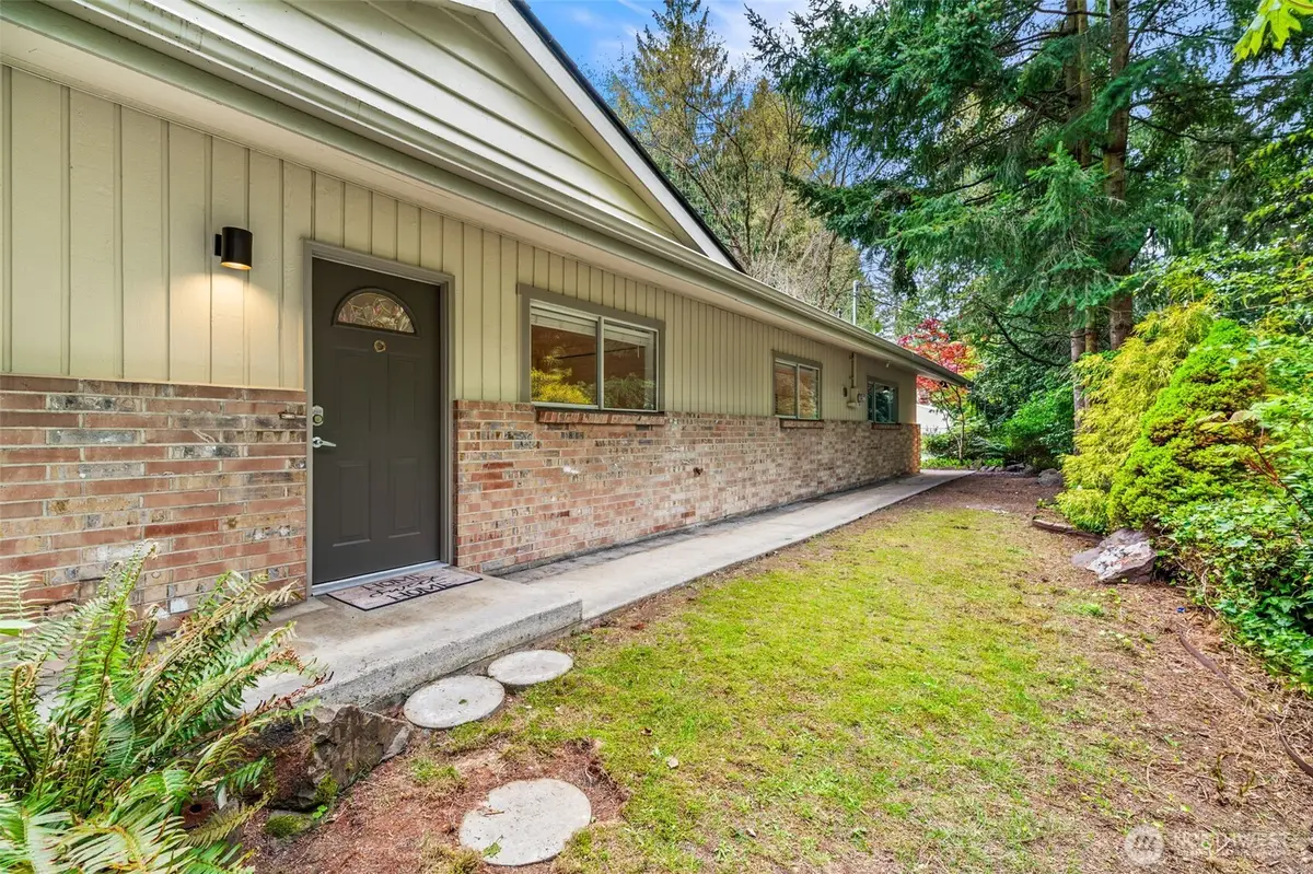 10758 Ashworth Avenue N, Seattle, WA 98133 - #1