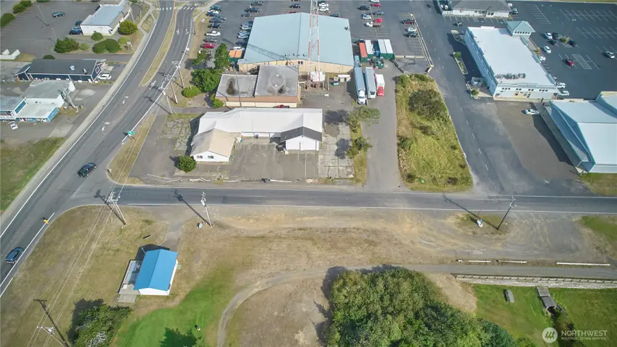 676 Point Brown Avenue Ne #Tract A of S 80 OF W 200, Ocean Shores, WA 98569 - #3