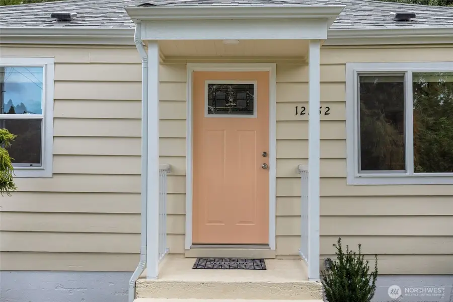 12262 20th Avenue S, Seattle, WA 98168 - #3