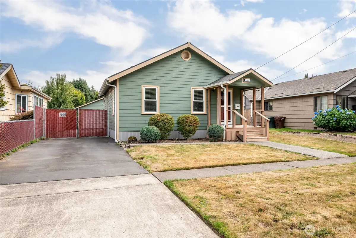 1128 9th Avenue, Longview, WA 98632 - #1