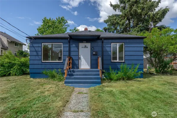 1425 S 52nd Street, Tacoma, WA 98408
