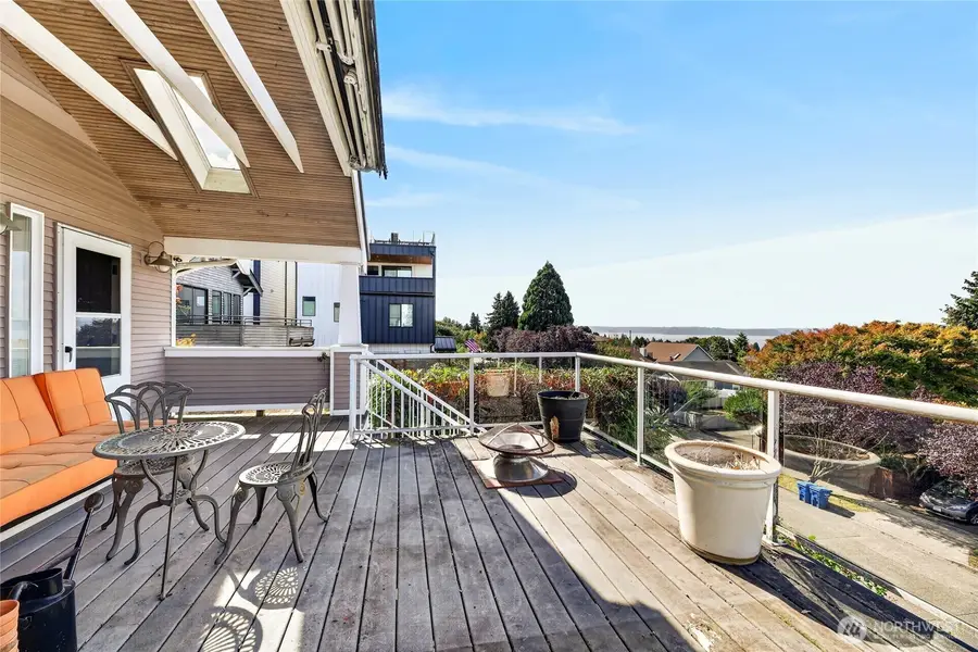 4702 45th Avenue Sw, Seattle, WA 98116 - #3