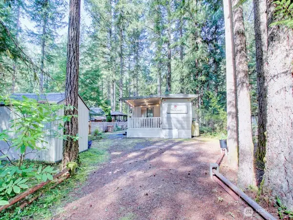 135 Schinn Canyon Circle, Deming, WA 98244