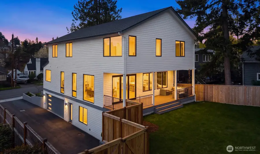 6214 40th Avenue Ne, Seattle, WA 98115 - #2
