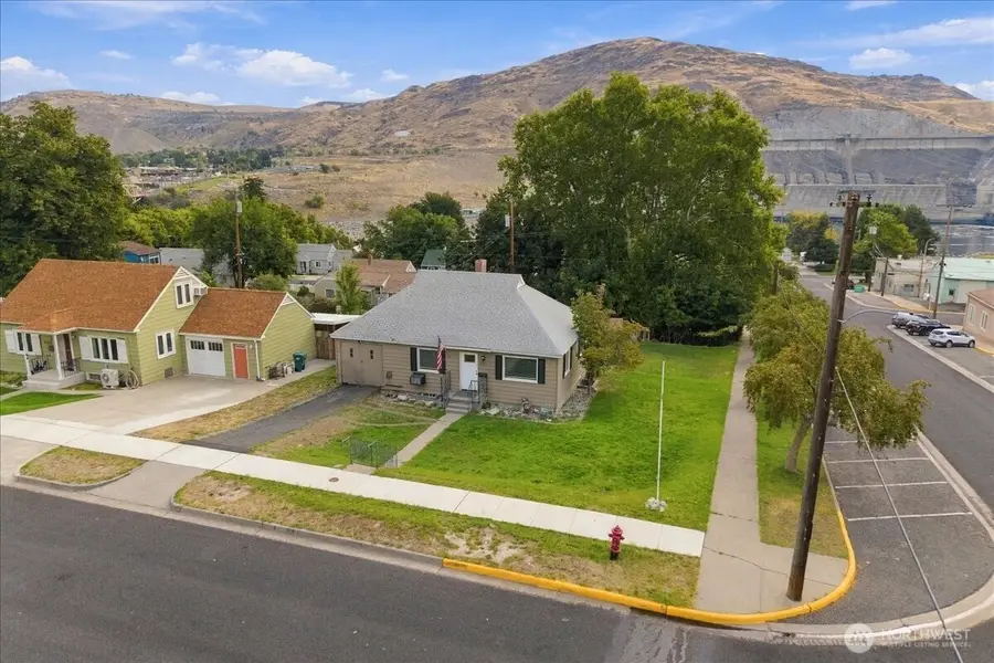 203 Ferry Street, Coulee Dam, WA 99116 - #3
