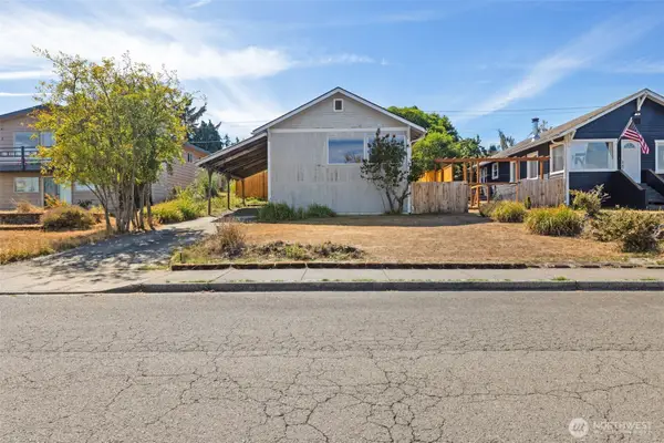 1616 W 7th Street, Port Angeles, WA 98363