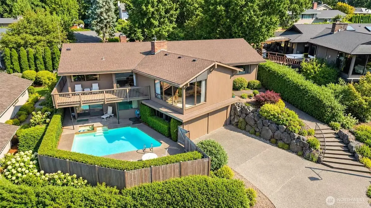 5802 111th Avenue Se, Bellevue, WA 98006 - #1
