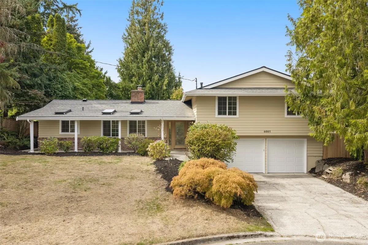 6005 121st Avenue Se, Bellevue, WA 98006 - #1