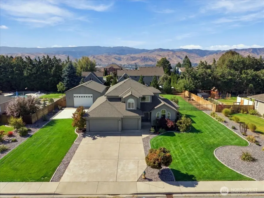 2289 Fancher Heights Boulevard, East Wenatchee, WA 98802 - #3