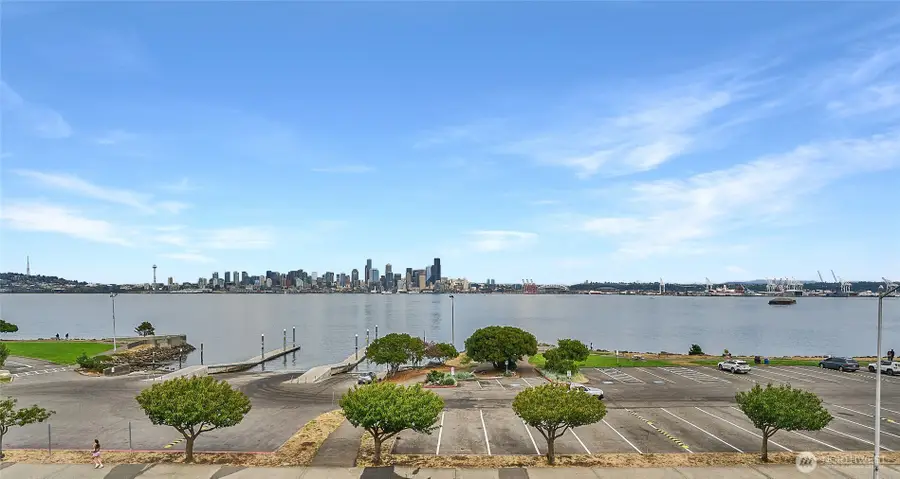 1301 Harbor Ave Sw #308, Seattle, WA 98116 - #3