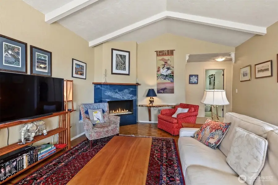 610 Wheeler Street #404, Seattle, WA 98109 - #2