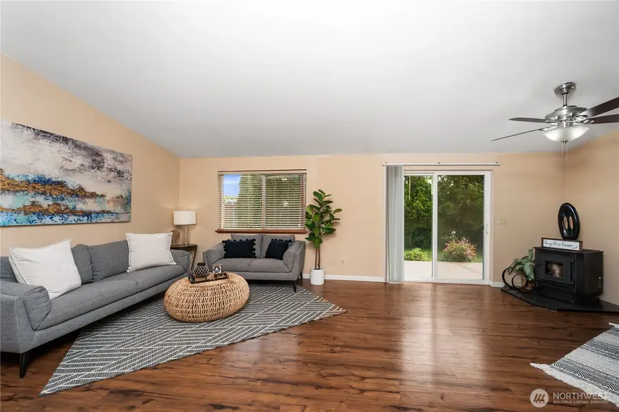 412 Eighth Street, Blaine, WA 98230 - #3