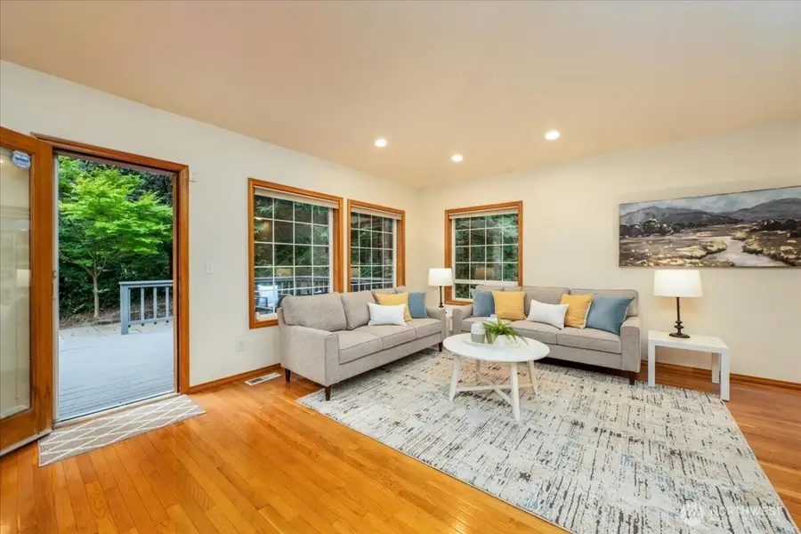 4901 Fowler Avenue, Everett, WA 98203 - #3