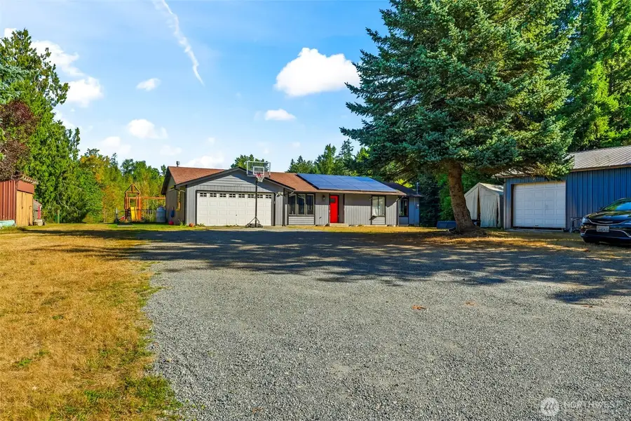 13007 Kapowsin Highway E, Graham, WA 98338 - #2